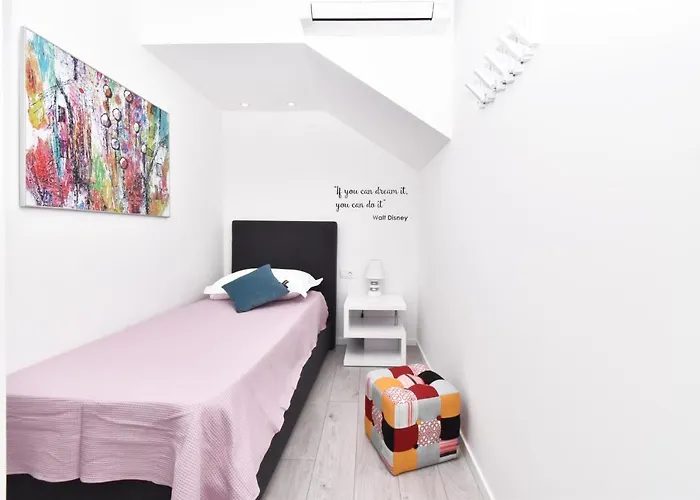 Alexandra - Βίλα