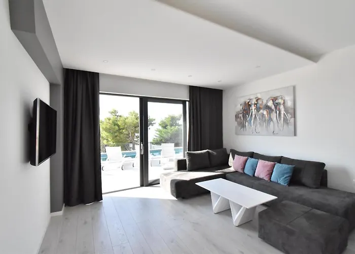 Alexandra - Вілла