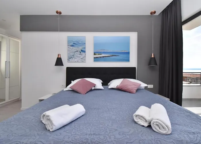 Alexandra - Вілла Макарська